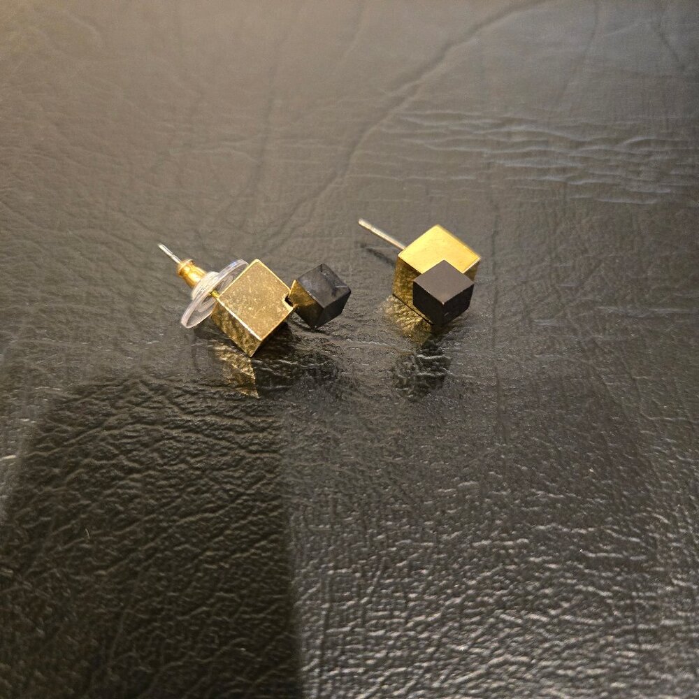 Gold and Black Geometric Cube Stud Earrings